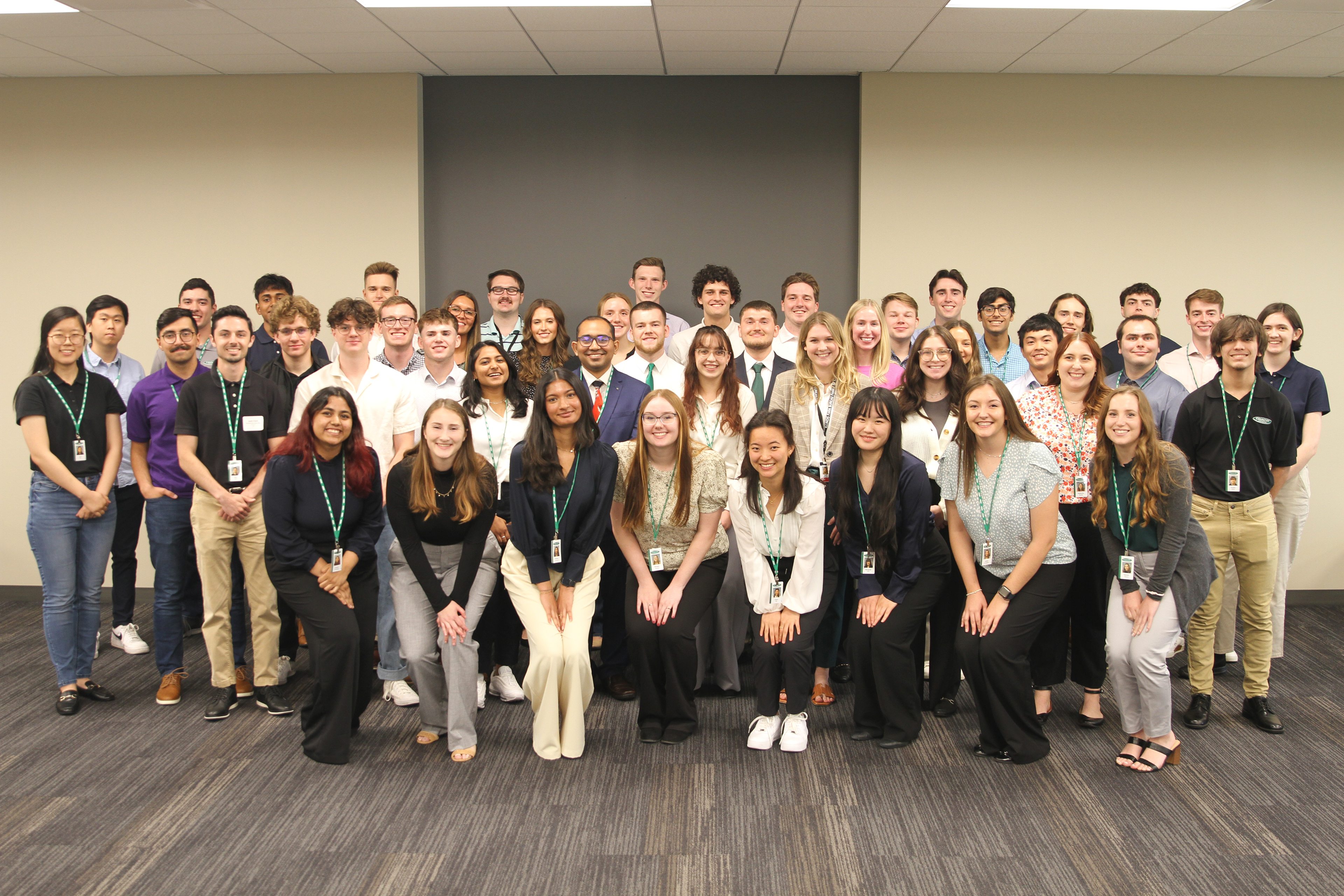 Group of 2024 interns 